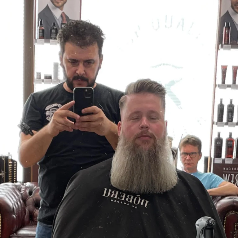 Instagram post from top_quality_barber. This post is in position 1.