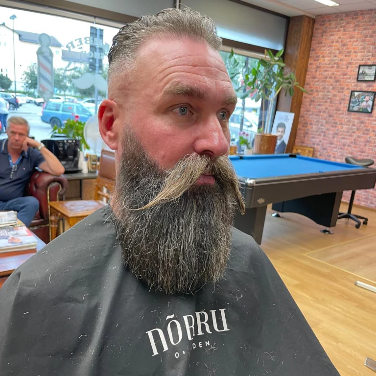 Instagram post from top_quality_barber. This post is in position 1.