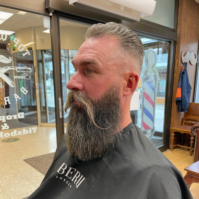 Instagram post from top_quality_barber. This post is in position 2.