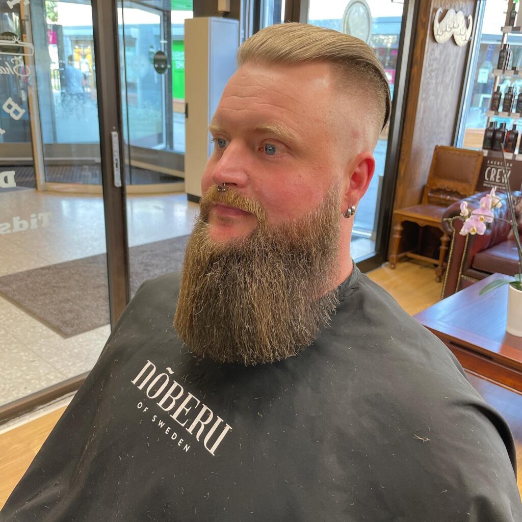Instagram post from top_quality_barber. This post is in position 7.
